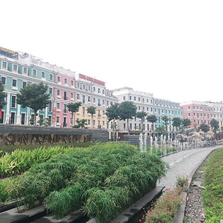 La Dolce Vita Ha Long Bagian luar foto